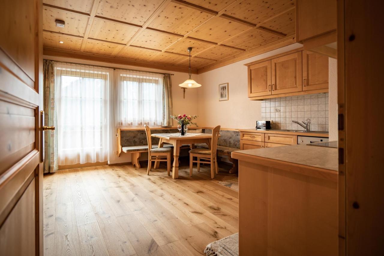 Apartmenthaus Gutwenger Innervillgraten Exterior foto