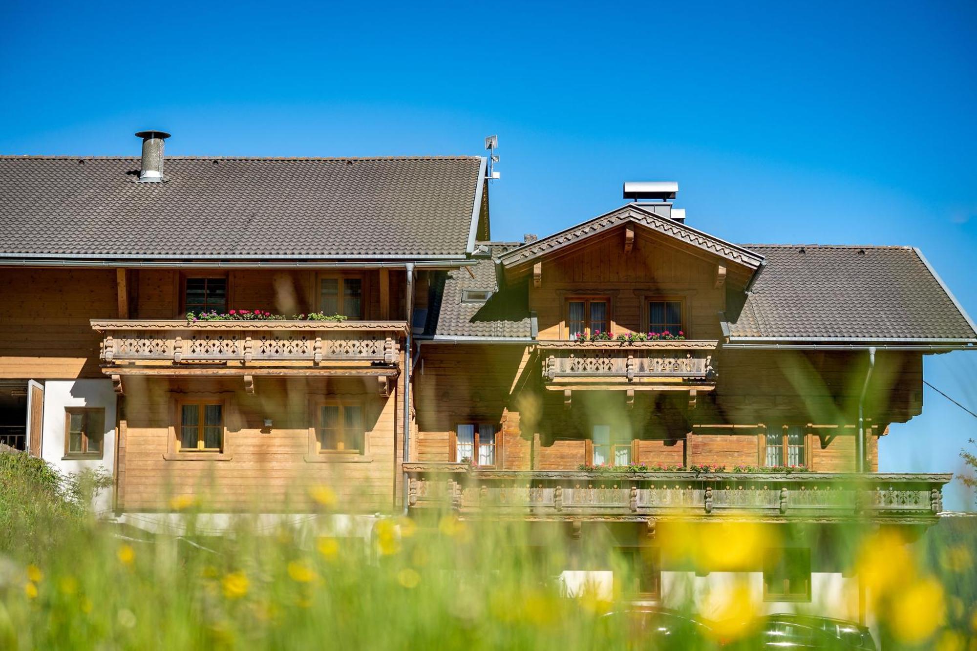 Apartmenthaus Gutwenger Innervillgraten Exterior foto